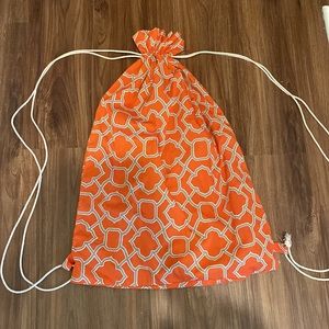 tie bag laundry, tote, overnight
